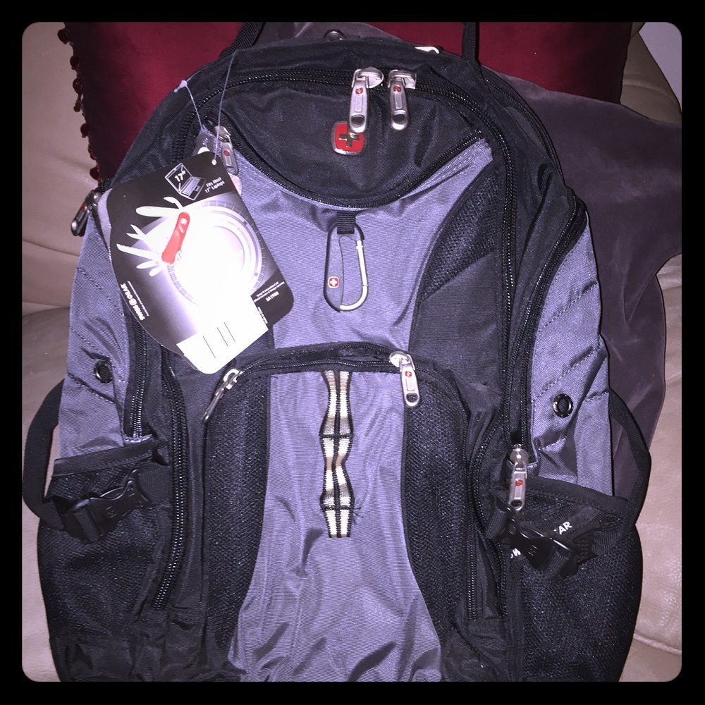 Swiss Gear Tablet Safe backpack nwt